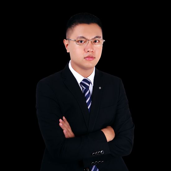 王康