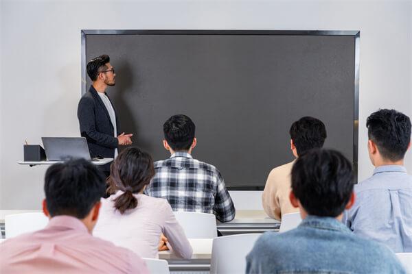 本科成人高考考试时间2024年
