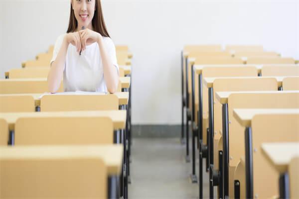 大学生可以成人自考吗广东